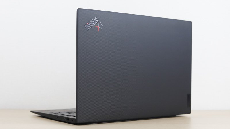 Lenovo ThinkPad X1 Carbon Gen 11の実機レビュー 13世代インテルCPU