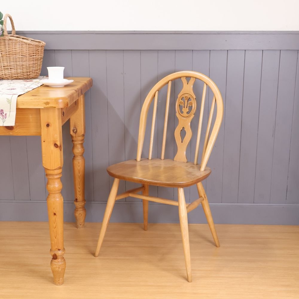 Ercol / アーコール – アンティーク家具と雑貨の店 ビクトリアンクラフト