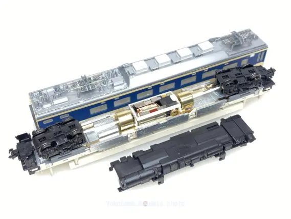 581系 (スリットタイフォン) が入線しました。 KATO 10-1717