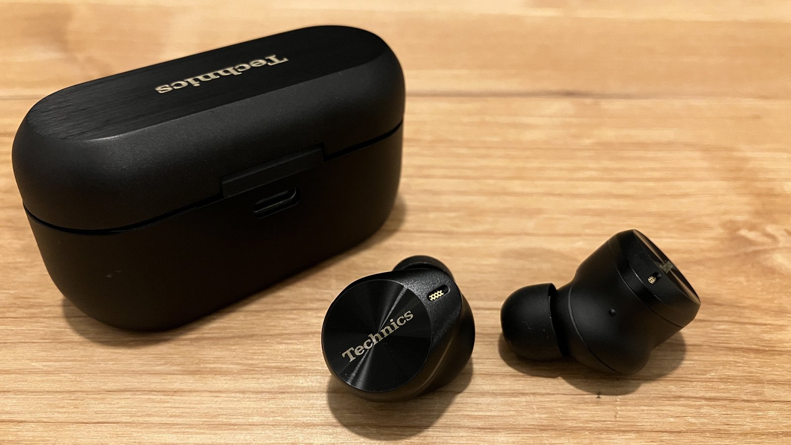 Technics EAH-AZ80 Review | PCMag