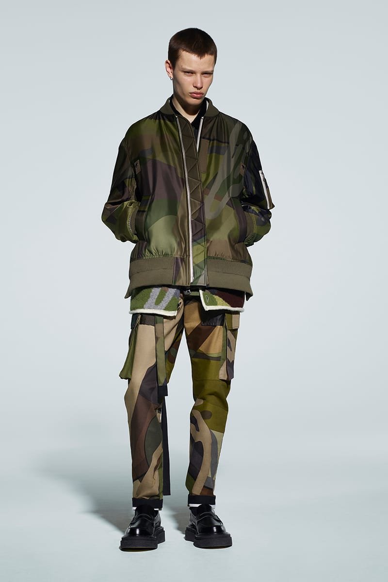 サカイがカウズとのコラボコレクションをリリース | Hypebeast.JP