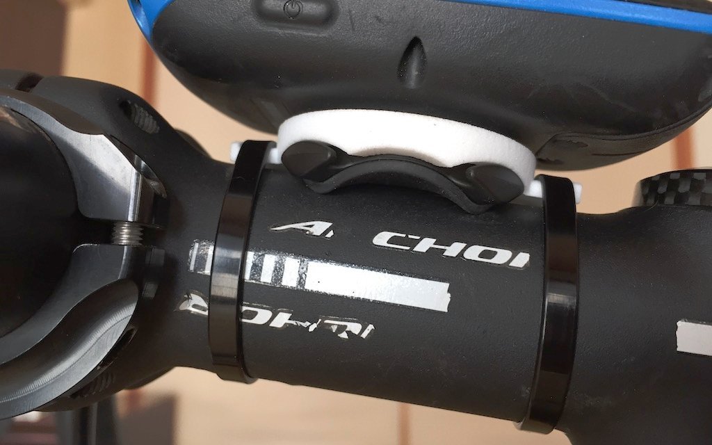 GARMIN Edge付属のハンドルステムマウントをタイラップ固定式にする