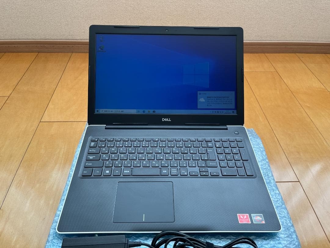 DELL Inspiron 15 3585 AMD Ryzen3 SSD搭載 Dell Inspiron 15 3585 Laptop 15.6 Touch Screen AMD Ryzen 3 8GB