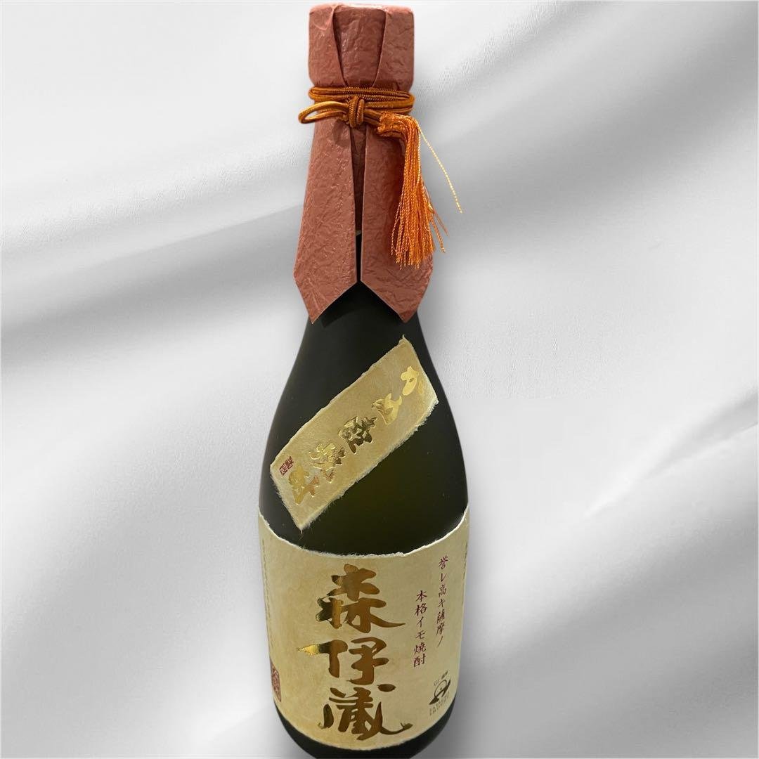 森伊蔵　かめ壺焼酎　720ml 箱入り　新品 森伊蔵 かめ壺焼酎 720ml 箱付の通販【moment】