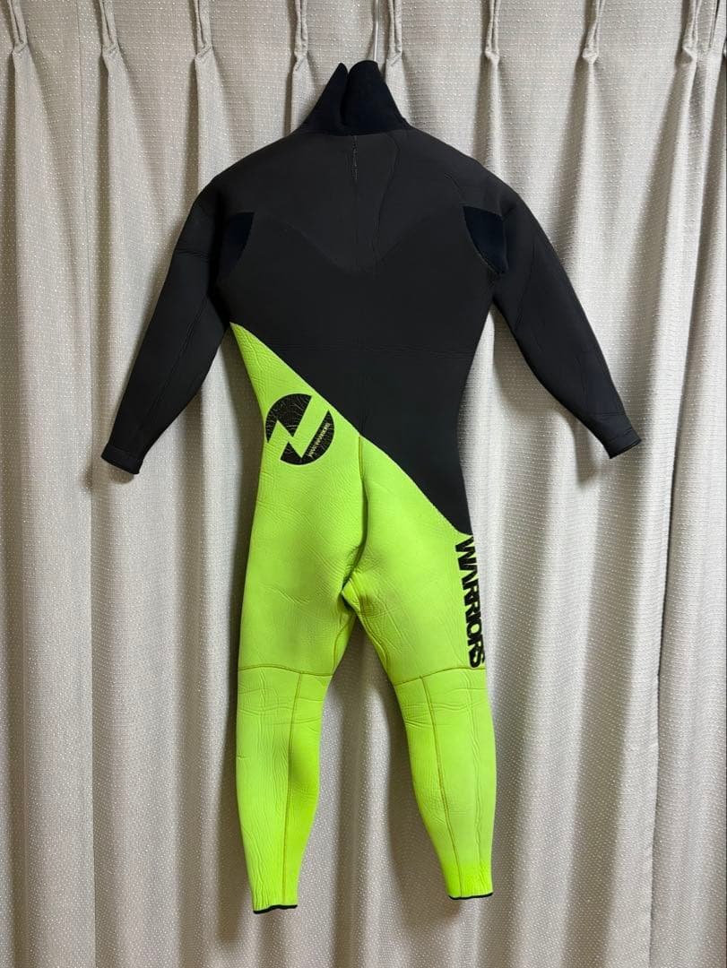 OneMall provides Mercari products: WAVE WARRIORSウェーブ