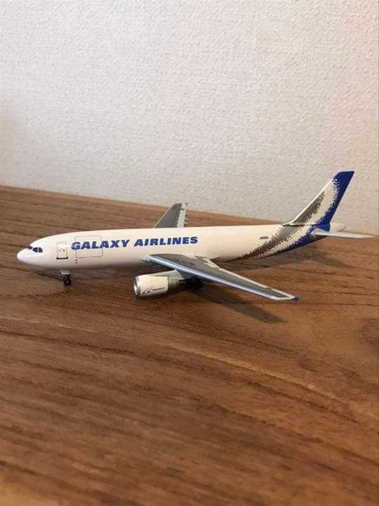 激レア］ギャラクシーエアラインズ A300-600R模型 - メルカリ