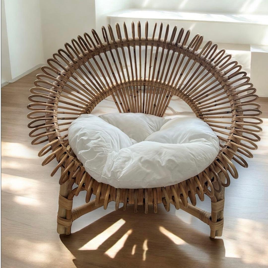 オルネコ　ラタンチェア 椅子　白クッション付き　猫ベッド　木製　キャットベッド オルネコ・アイアンレッグラタンチェア｜オルネコ（ベッド・ハウス