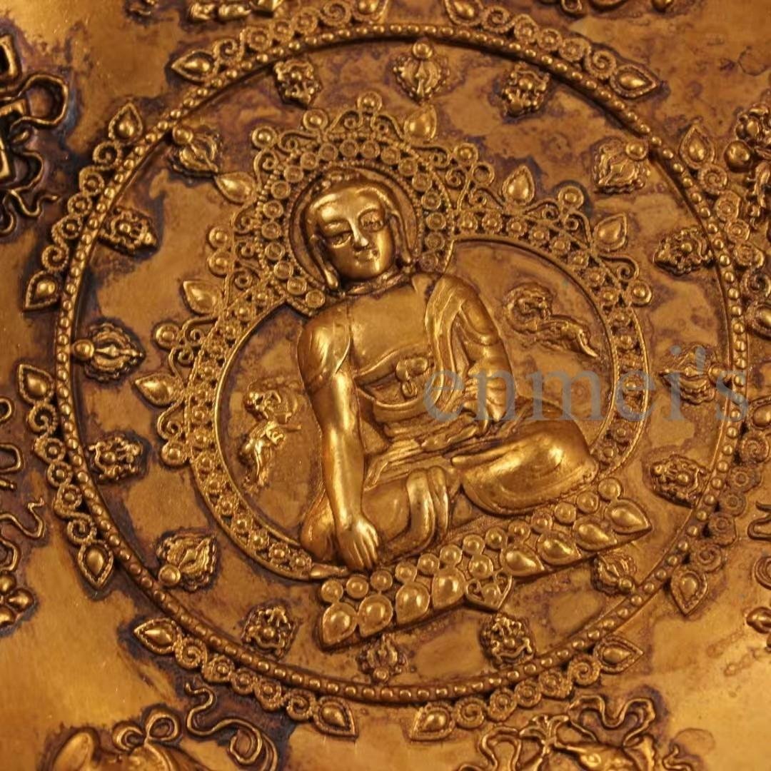 中国古美術・純銅製・鎏金八吉祥仏盤・高浮彫錾刻・仏具・