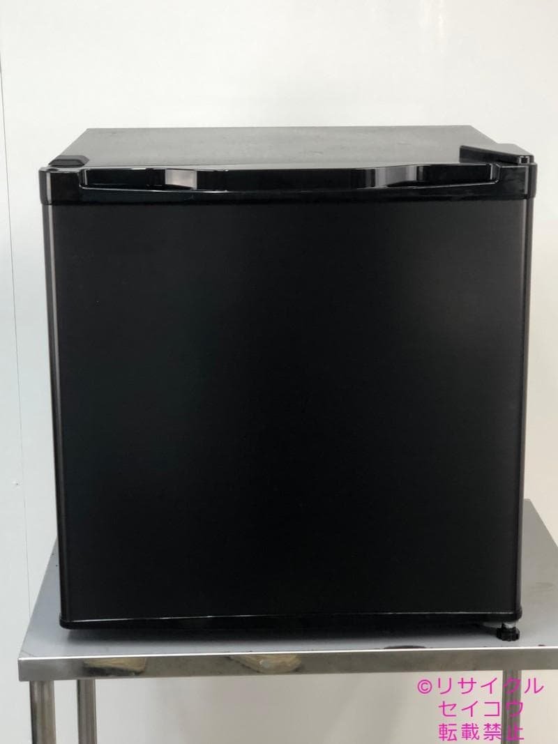 マックスゼン冷蔵庫 小型 46L 2023年式2505121107 Amazon | MAXZEN 冷蔵庫 46L コンパクト 大容量 右開き 1ドア 47cm