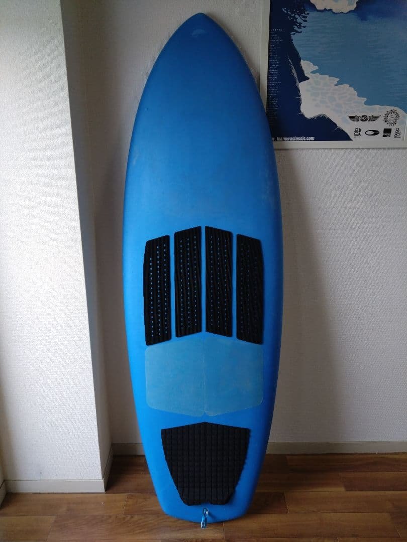 ミックファニング LITTLE MARLEY 5'10\" MF LITTLE MARLEY - WHITE – MICK FANNING SOFTBOARDS EUROPE