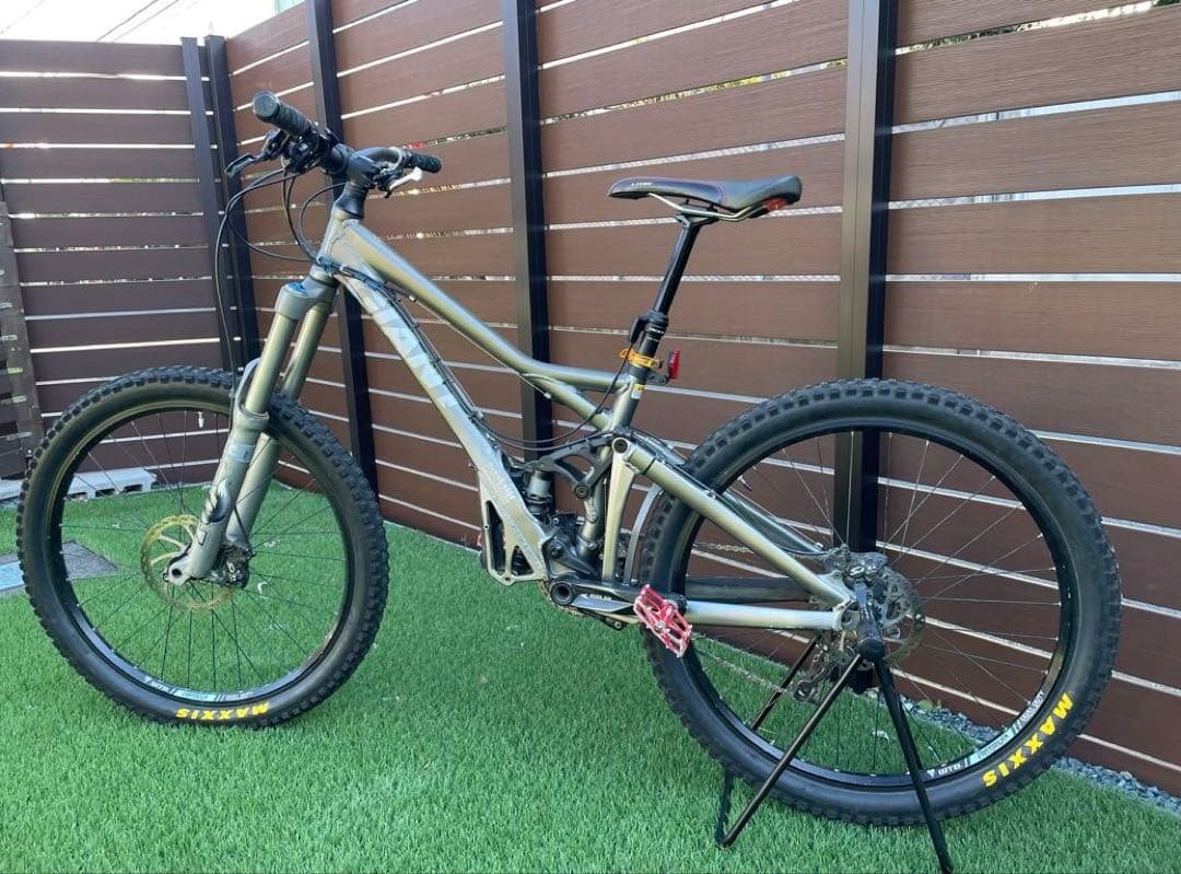 BestgiftsMTB フルサス　GIANT ReignX1 レイン A Close Look at the New Giant Reign 1 2023 - YouTube